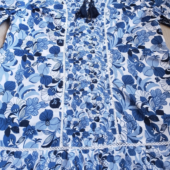 Stunning C.Wonder Tunic Tops. - Picture 7 of 13